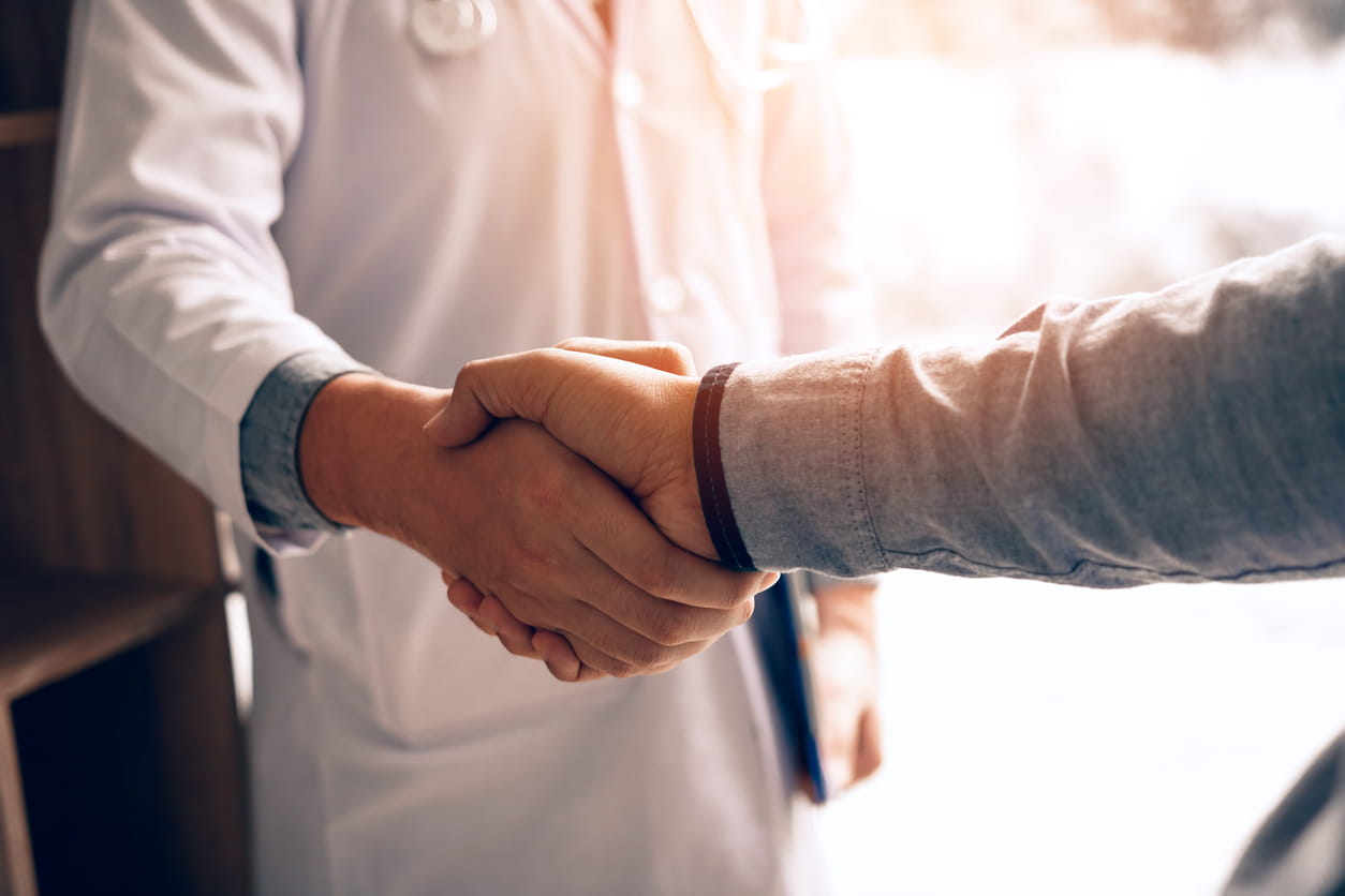 Shaking hands with doctor